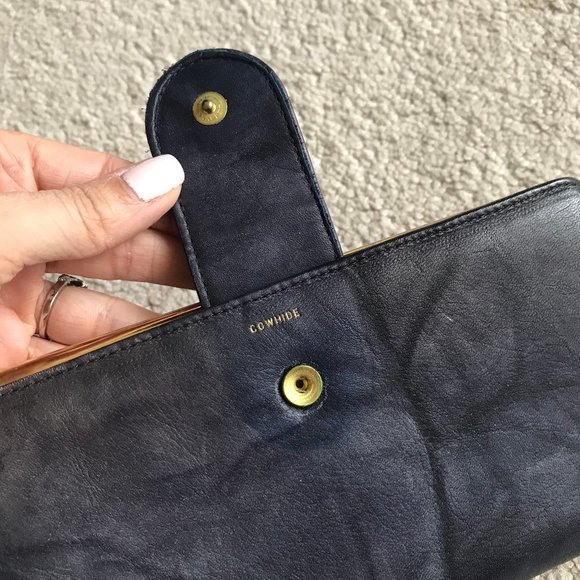 Vintage Leather Kissing Clasp Wallet - Picture 3 of 9